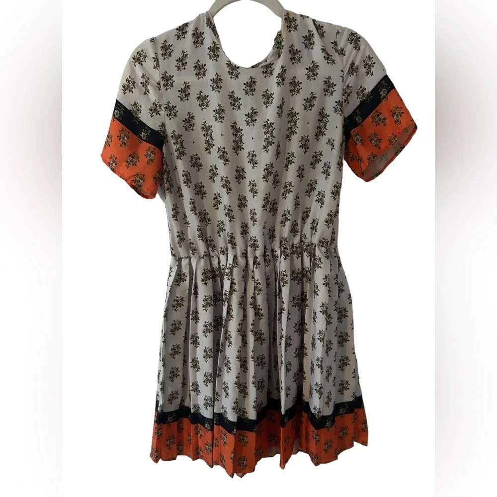 SALE!! NWOT Topshop floral pleated open back tea dress sz 8 - Picture 2 of 7